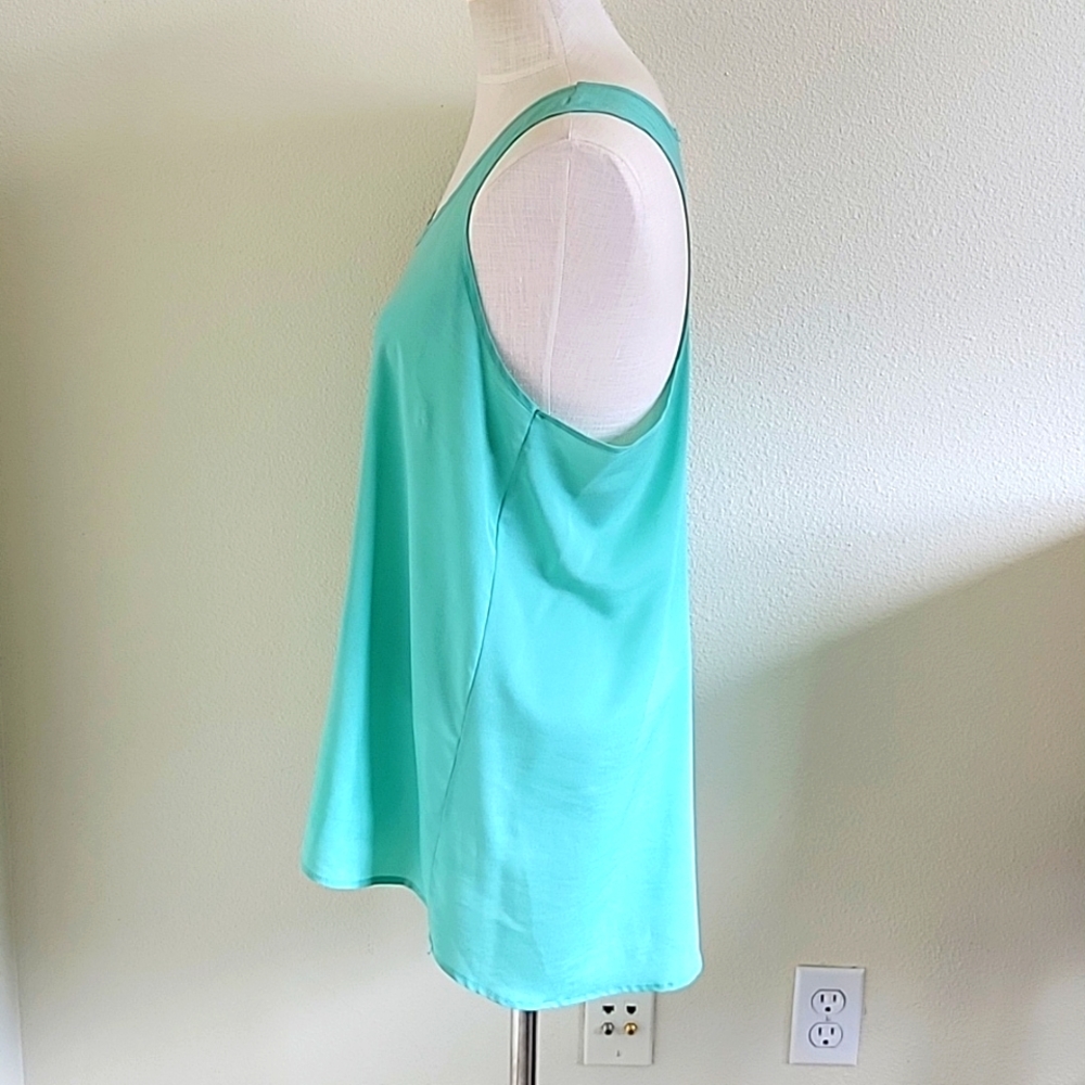 Turquoise Racerback Tunic Tank from Nordstrom - Picture 2 of 6